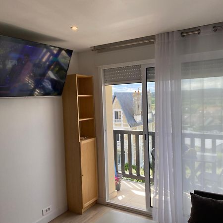 Beau Studio Au Bord De La Mer Блонвиль-сюр-Мер Экстерьер фото